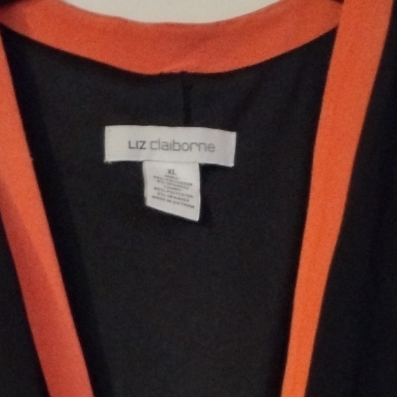 NWOT. Black, white, orange, Liz Claiborne Dress, split on both sides - Picture 3 of 3